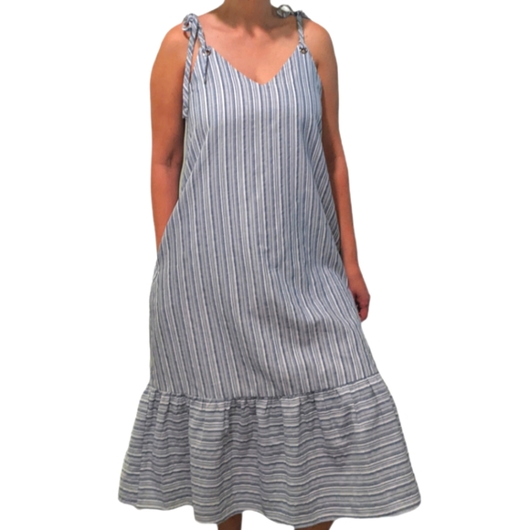 DOE & RAE Ruffle Hem Dress With Tie Straps ~ NWOT - Picture 7 of 16